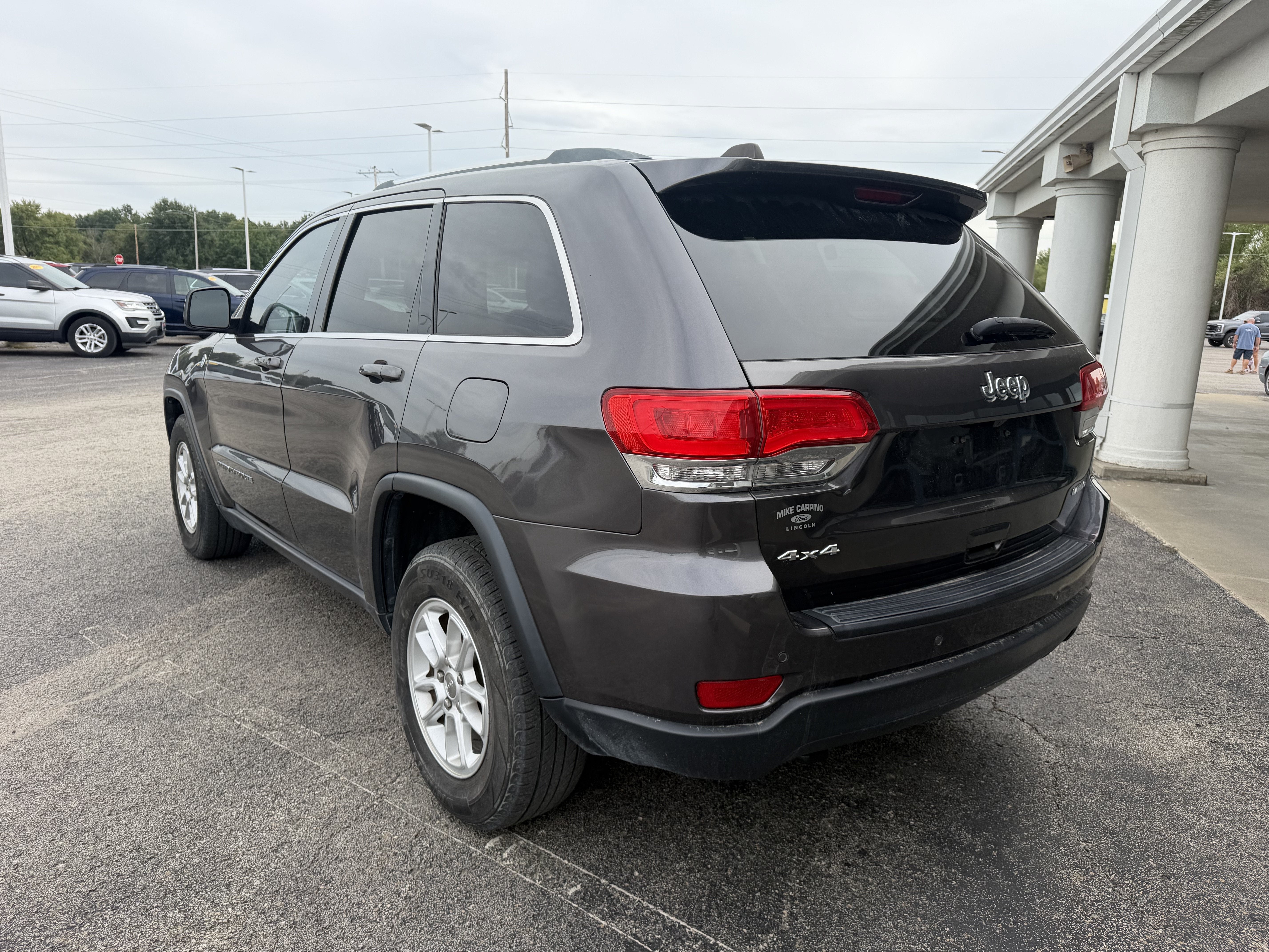 2019 Jeep Grand Cherokee Laredo E