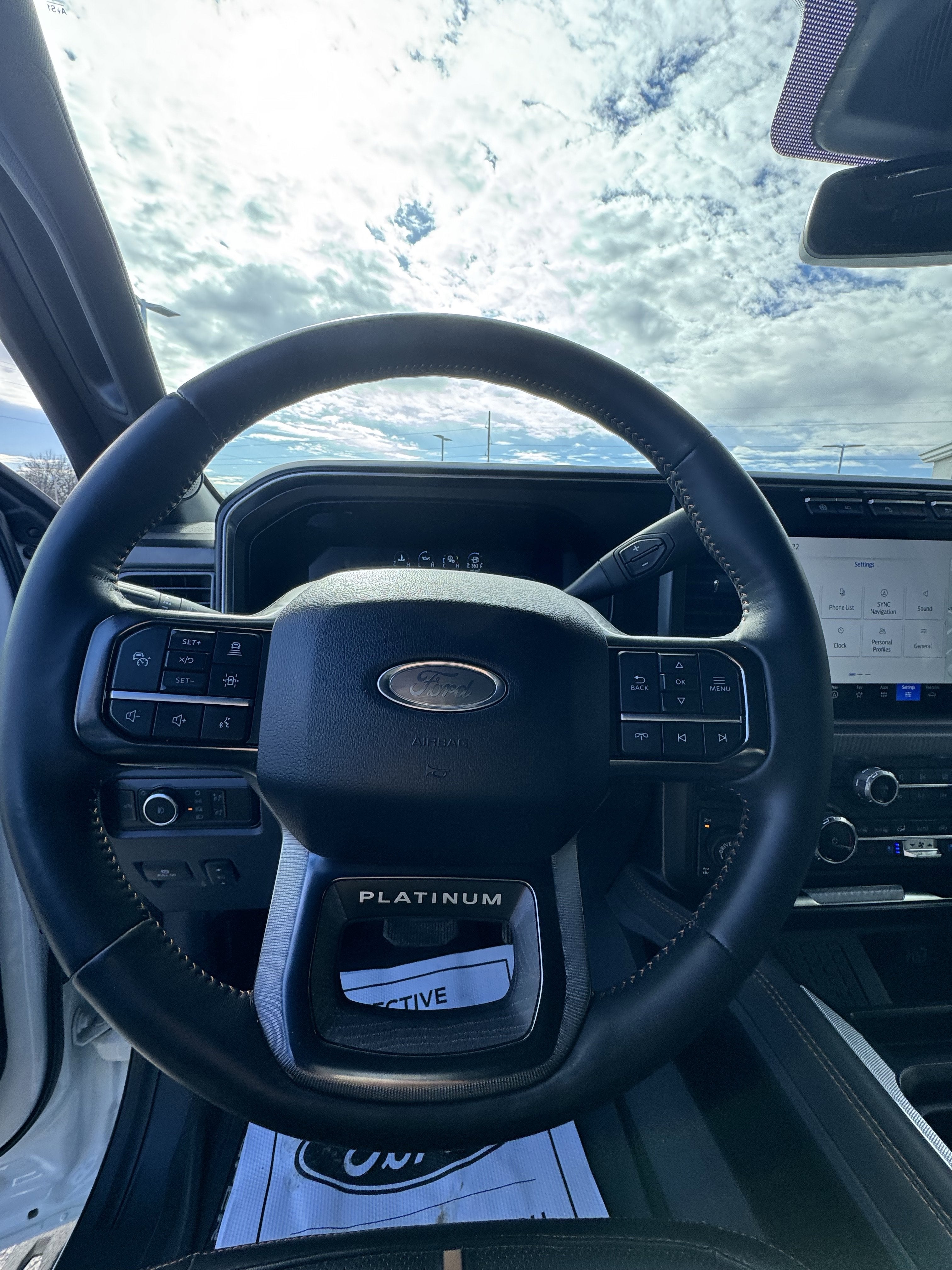 2024 Ford Super Duty F-350 SRW Platinum
