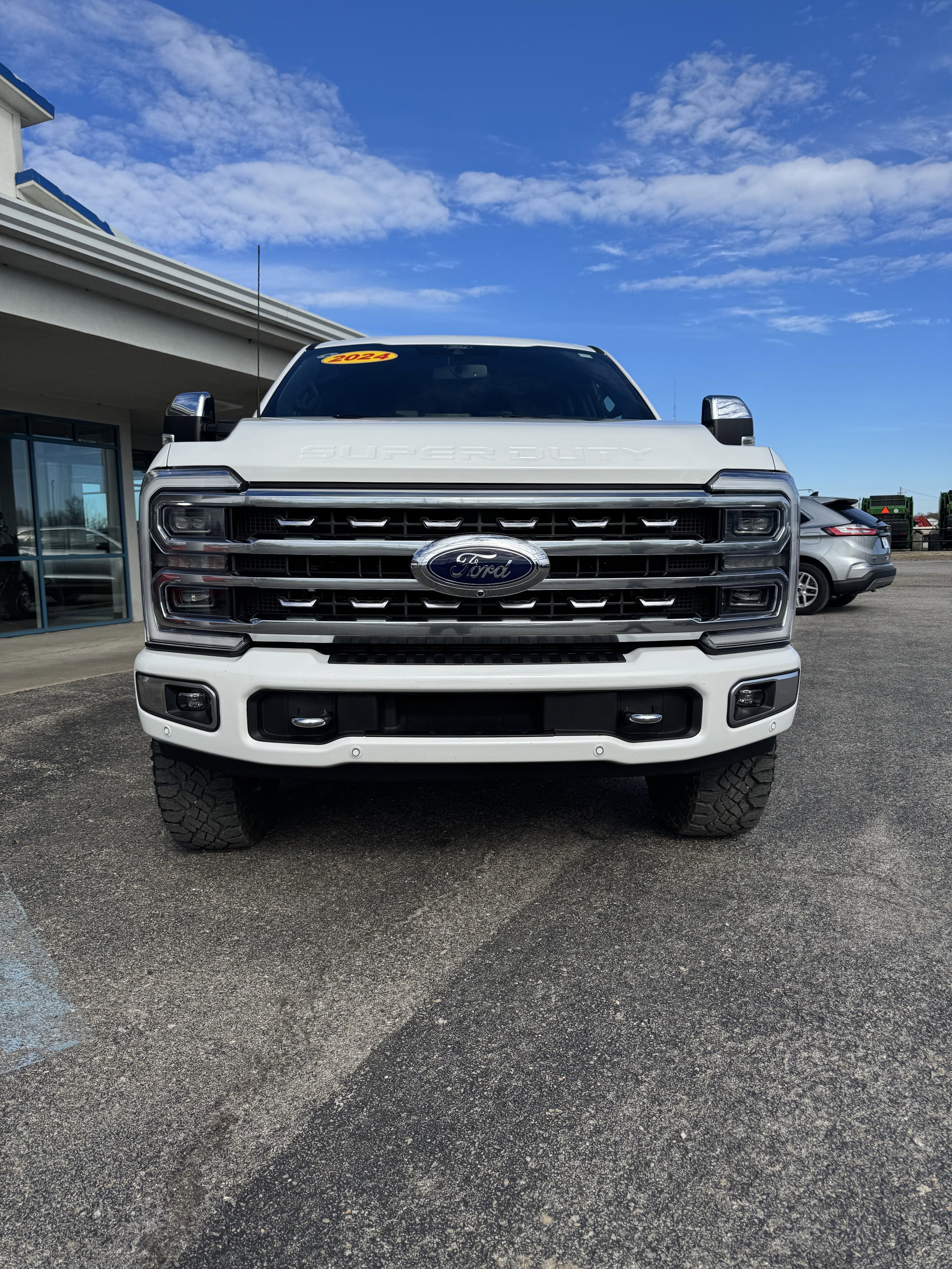 2024 Ford Super Duty F-350 SRW Platinum