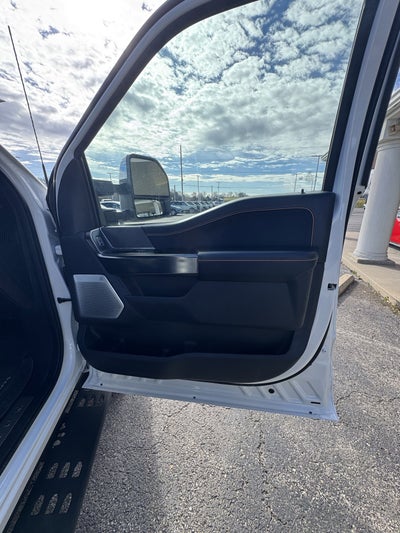 2024 Ford Super Duty F-350 SRW Platinum
