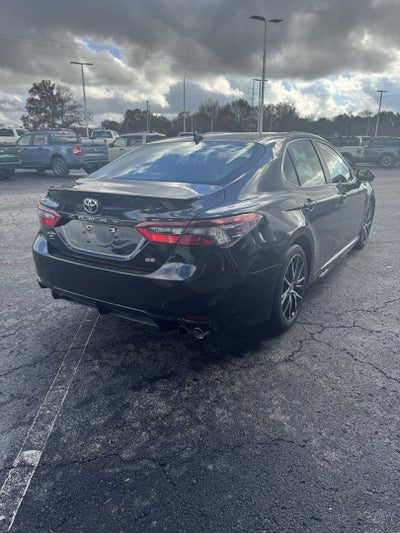 2022 Toyota Camry SE Nightshade
