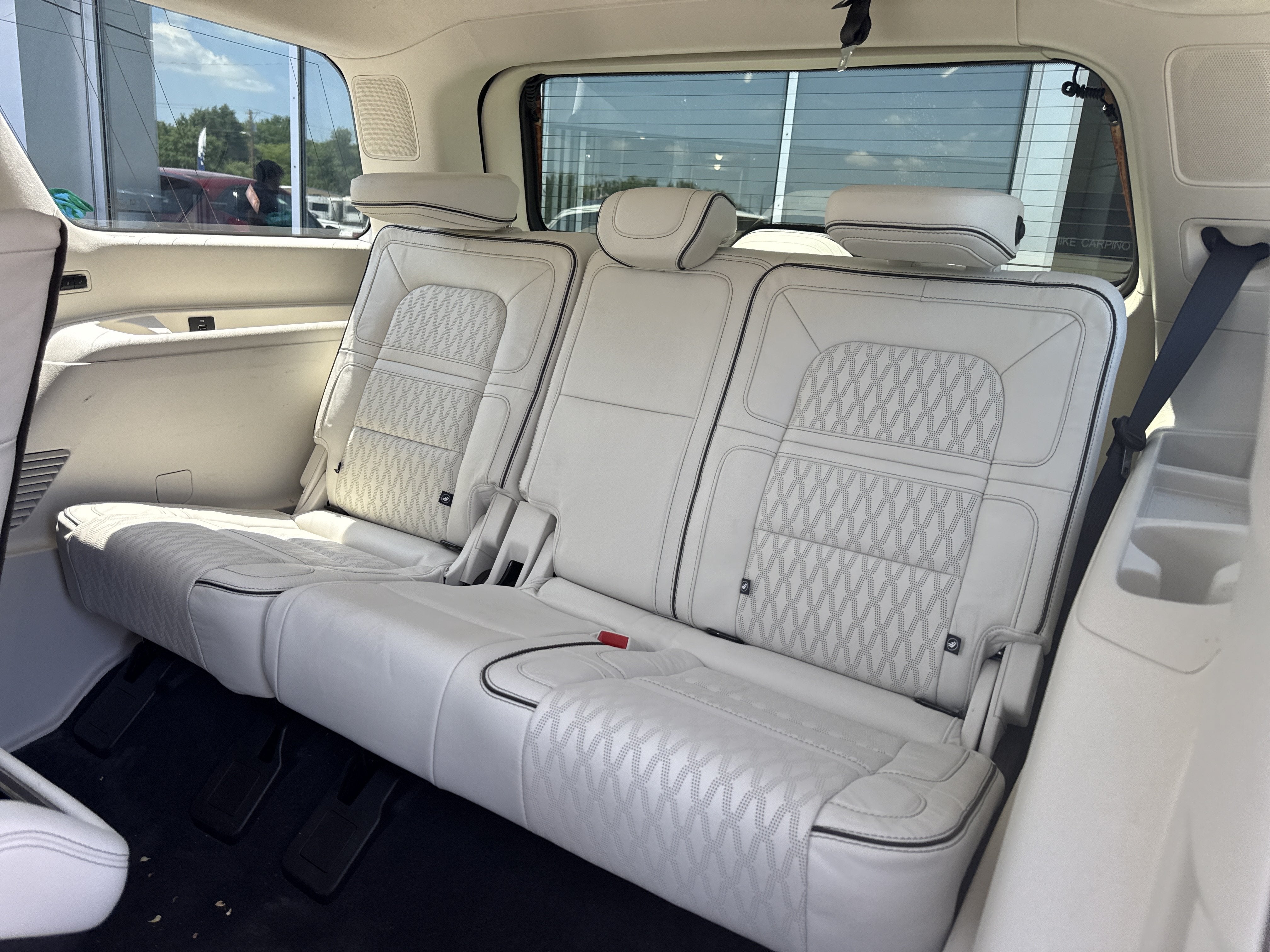 2024 Lincoln Navigator Black Label