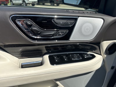 2024 Lincoln Navigator Black Label