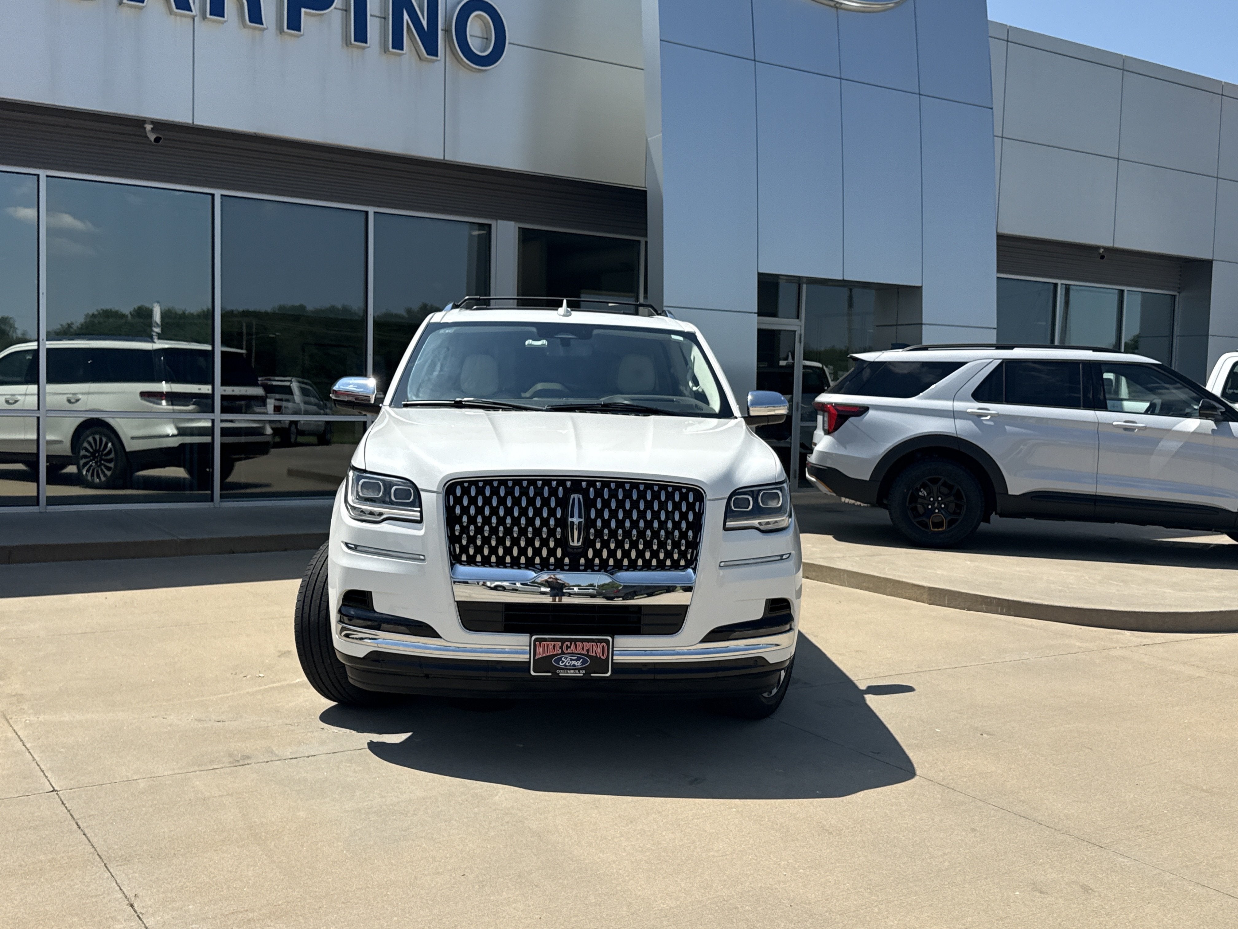2024 Lincoln Navigator Black Label