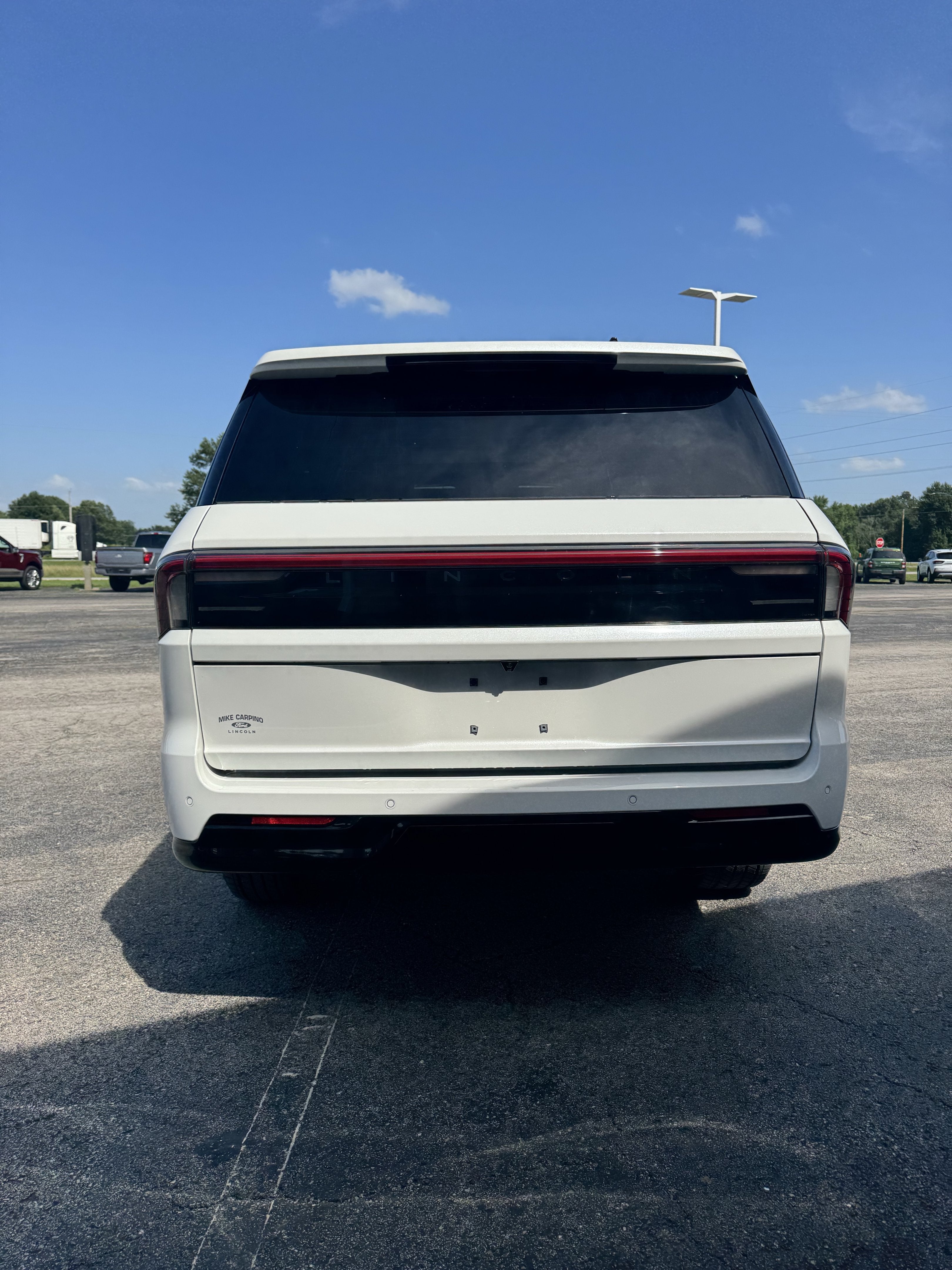 2026 Lincoln Navigator L Reserve