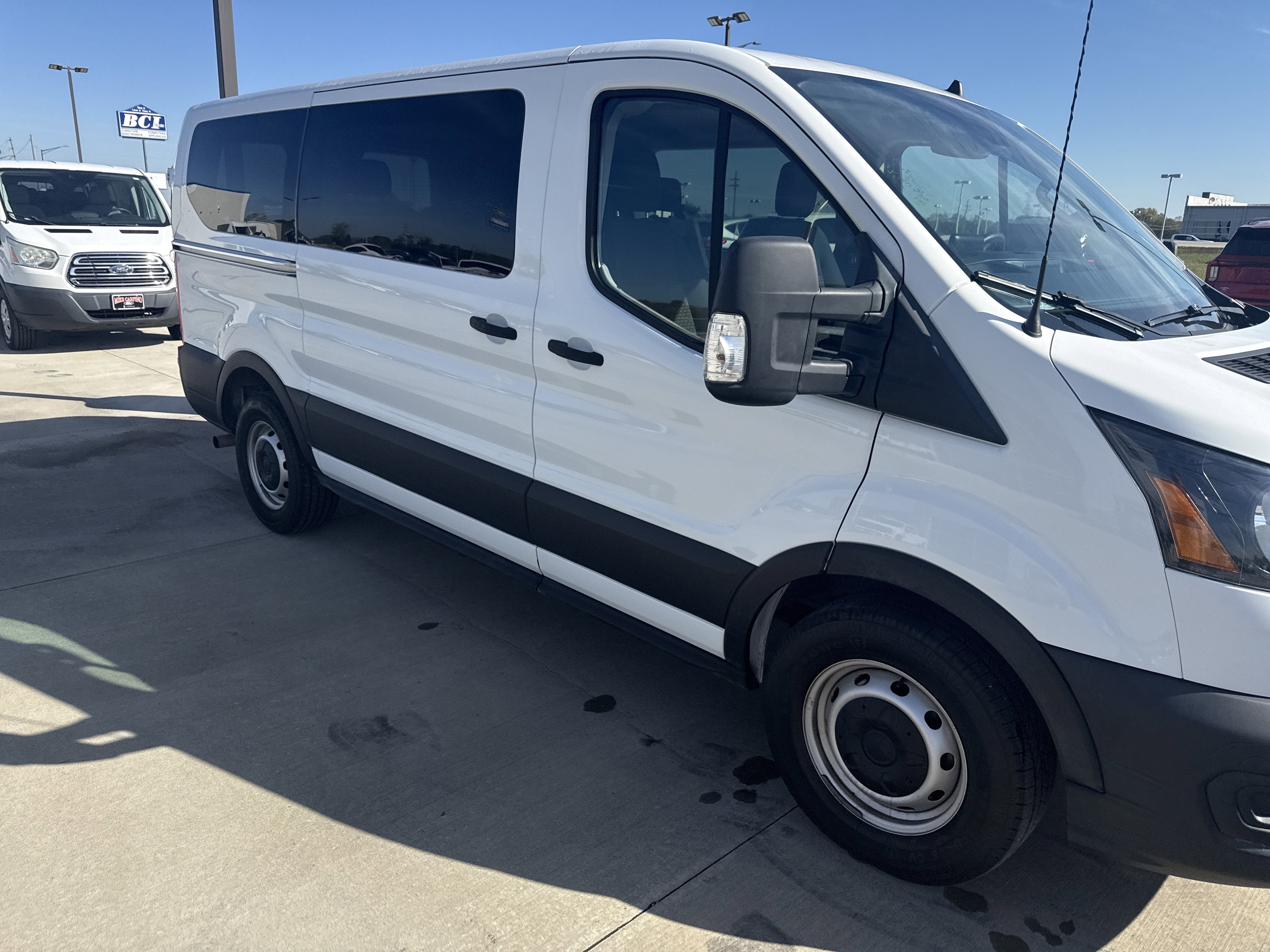 2020 Ford Transit Passenger Wagon XL
