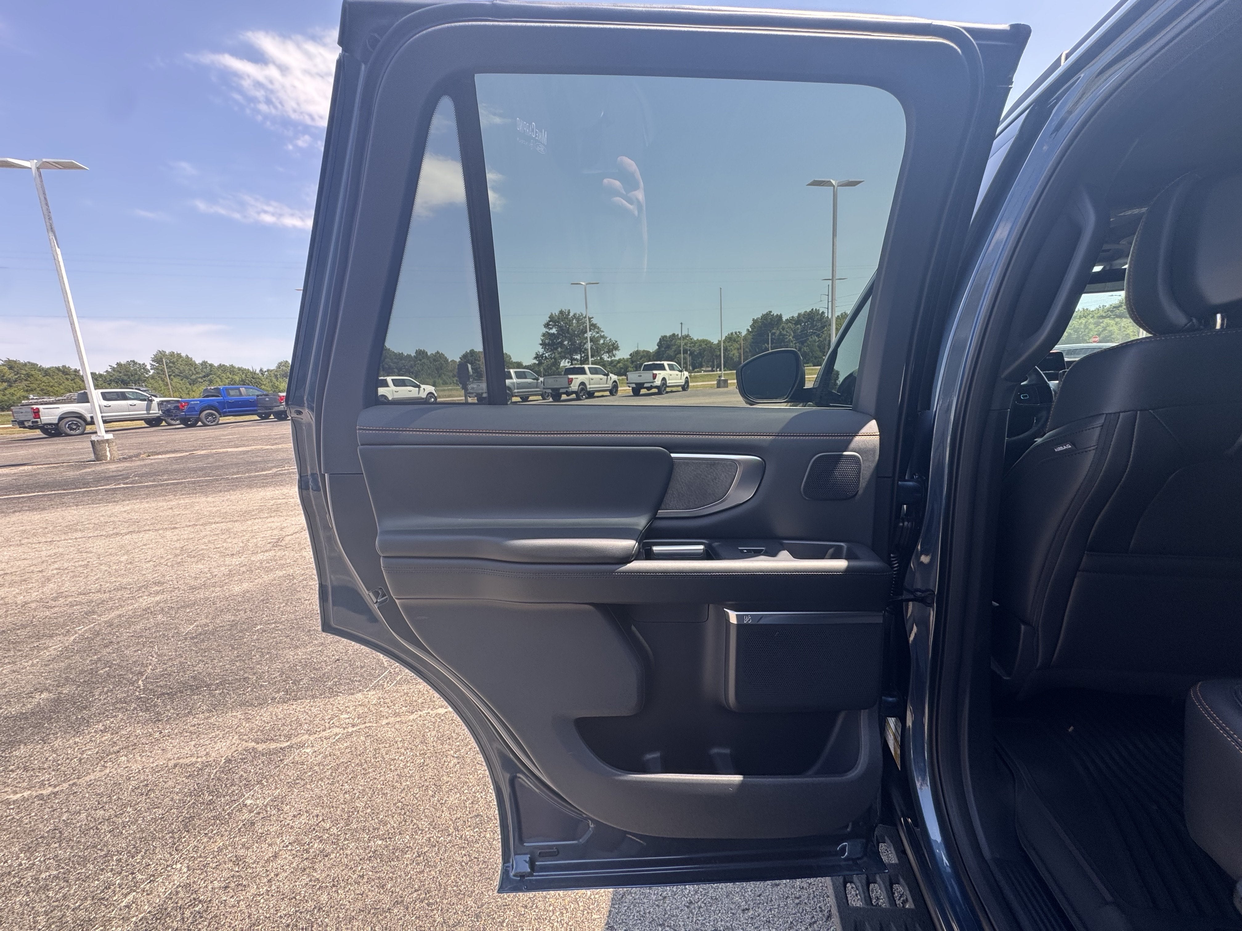 2027 Ford Expedition Tremor