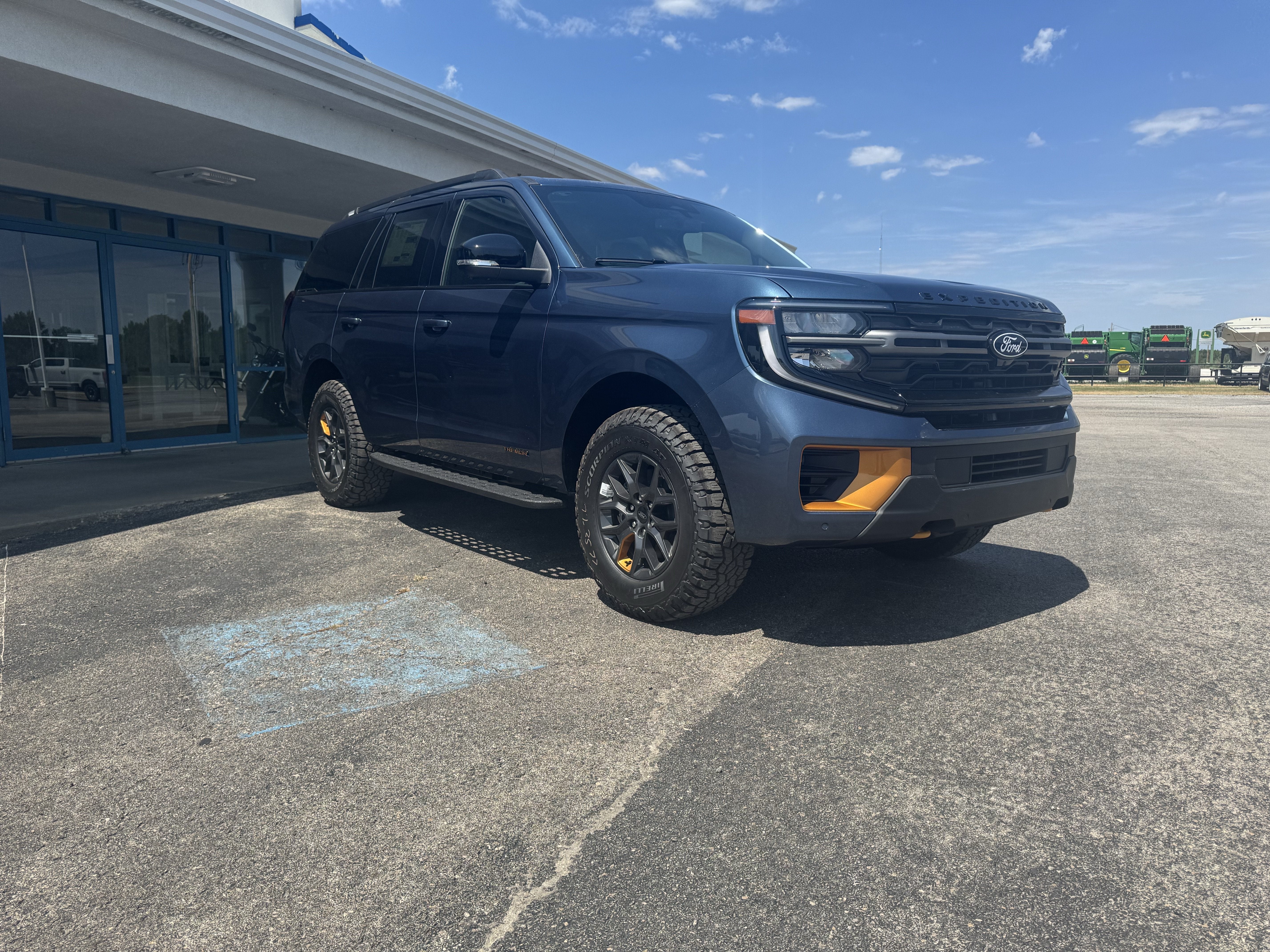 2027 Ford Expedition Tremor