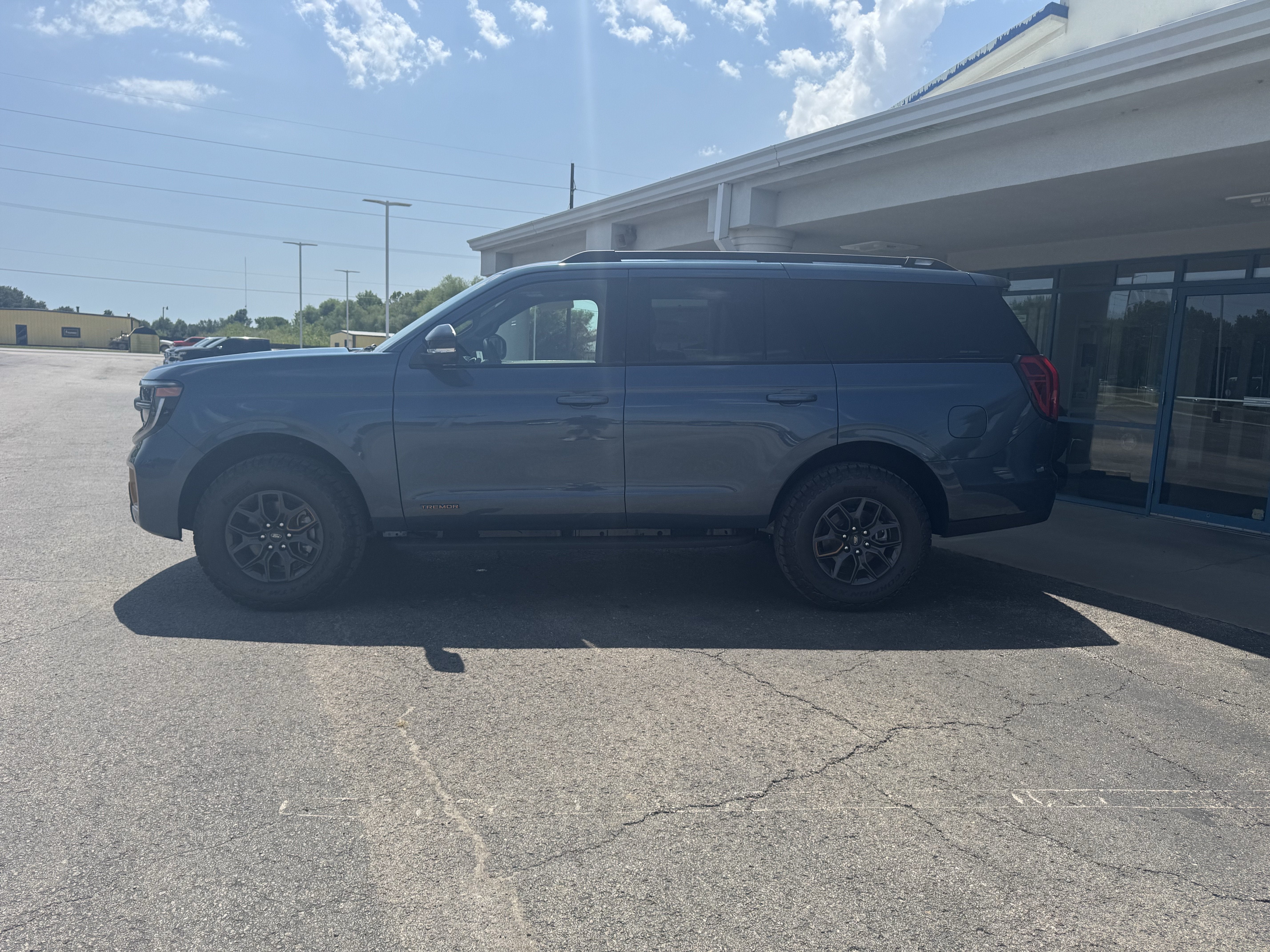 2027 Ford Expedition Tremor