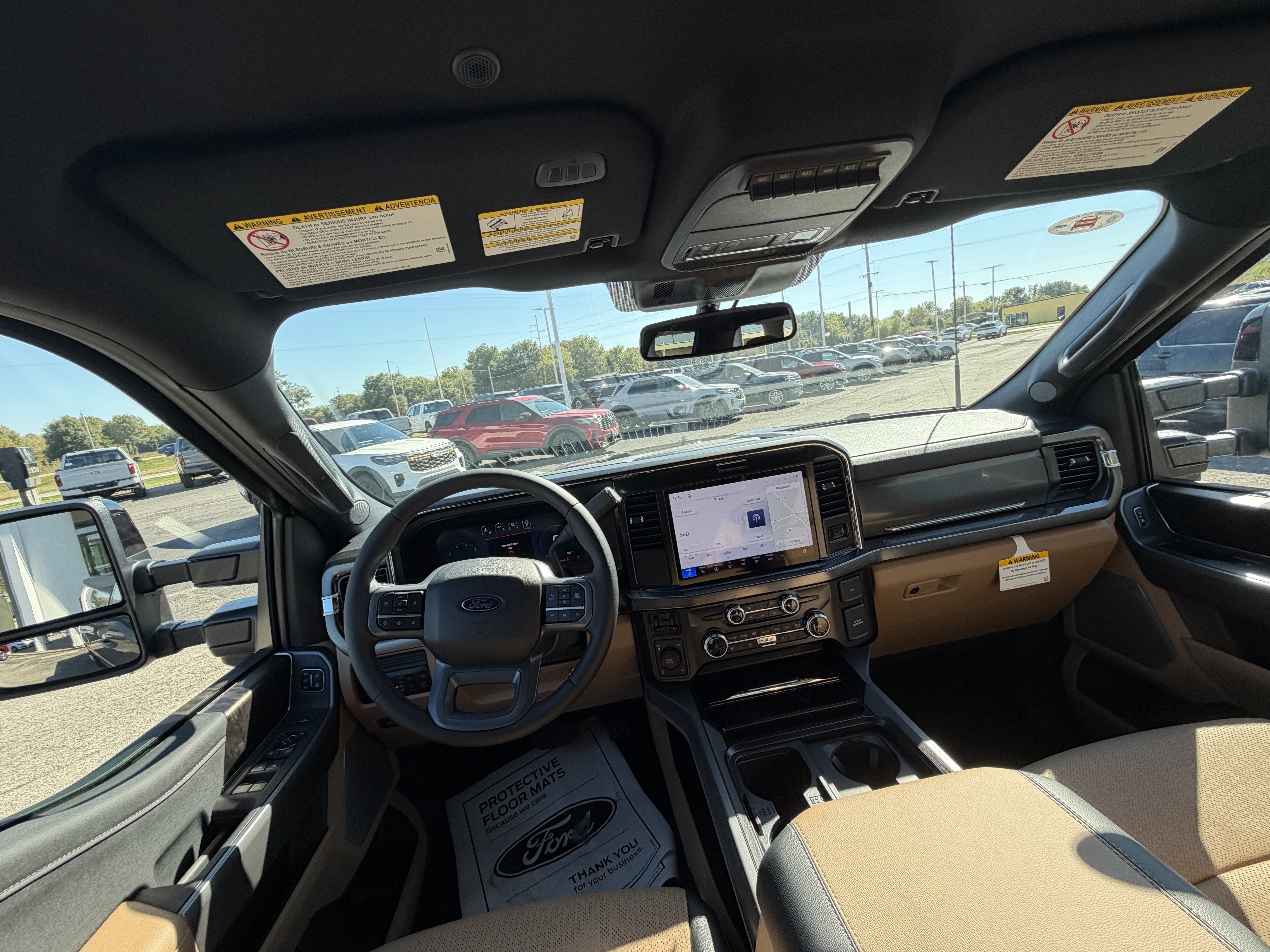 2027 Ford Super Duty F-350 SRW F-350® Lariat®