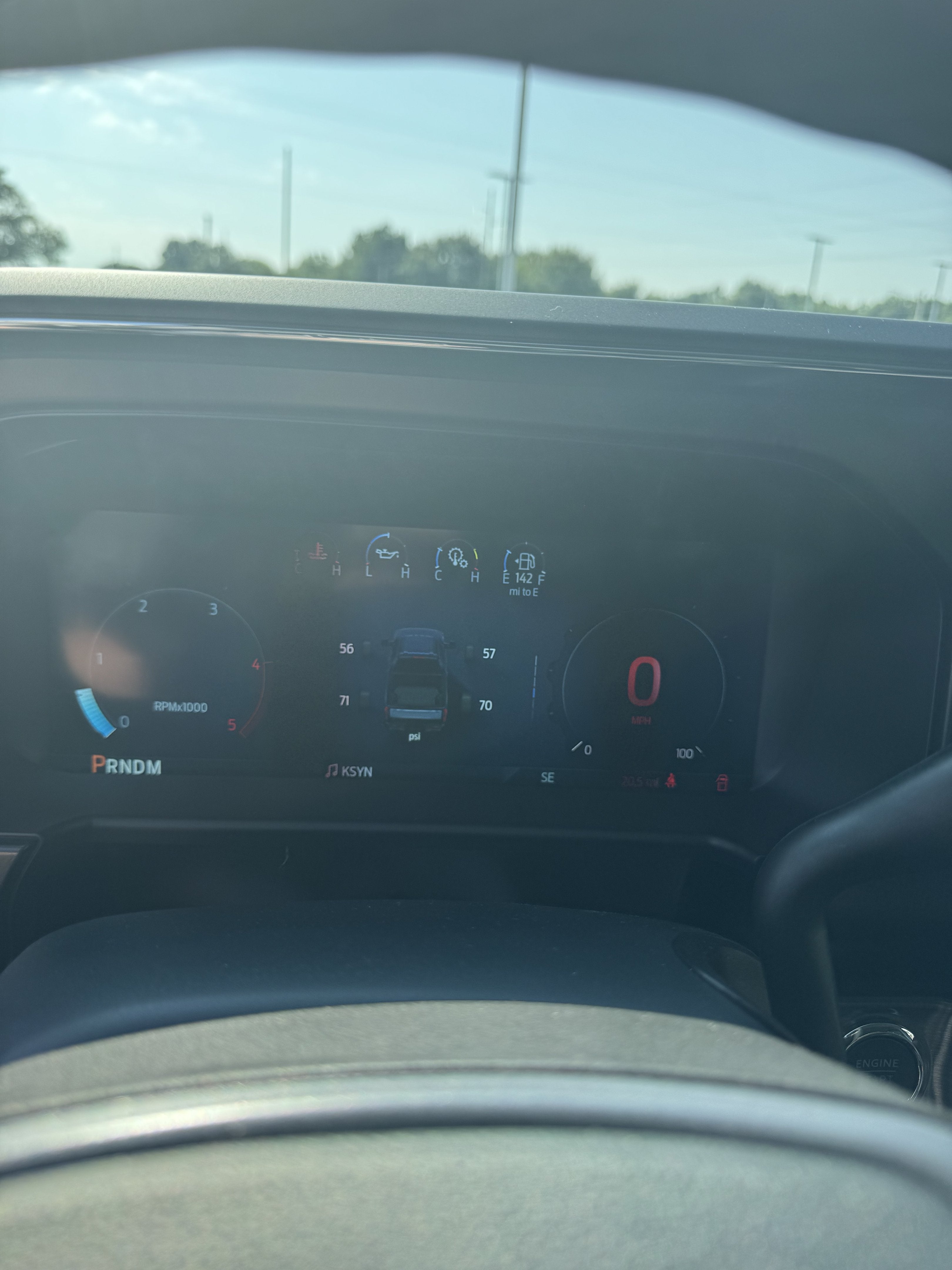2026 Ford Super Duty F-350 SRW F-350® Lariat®