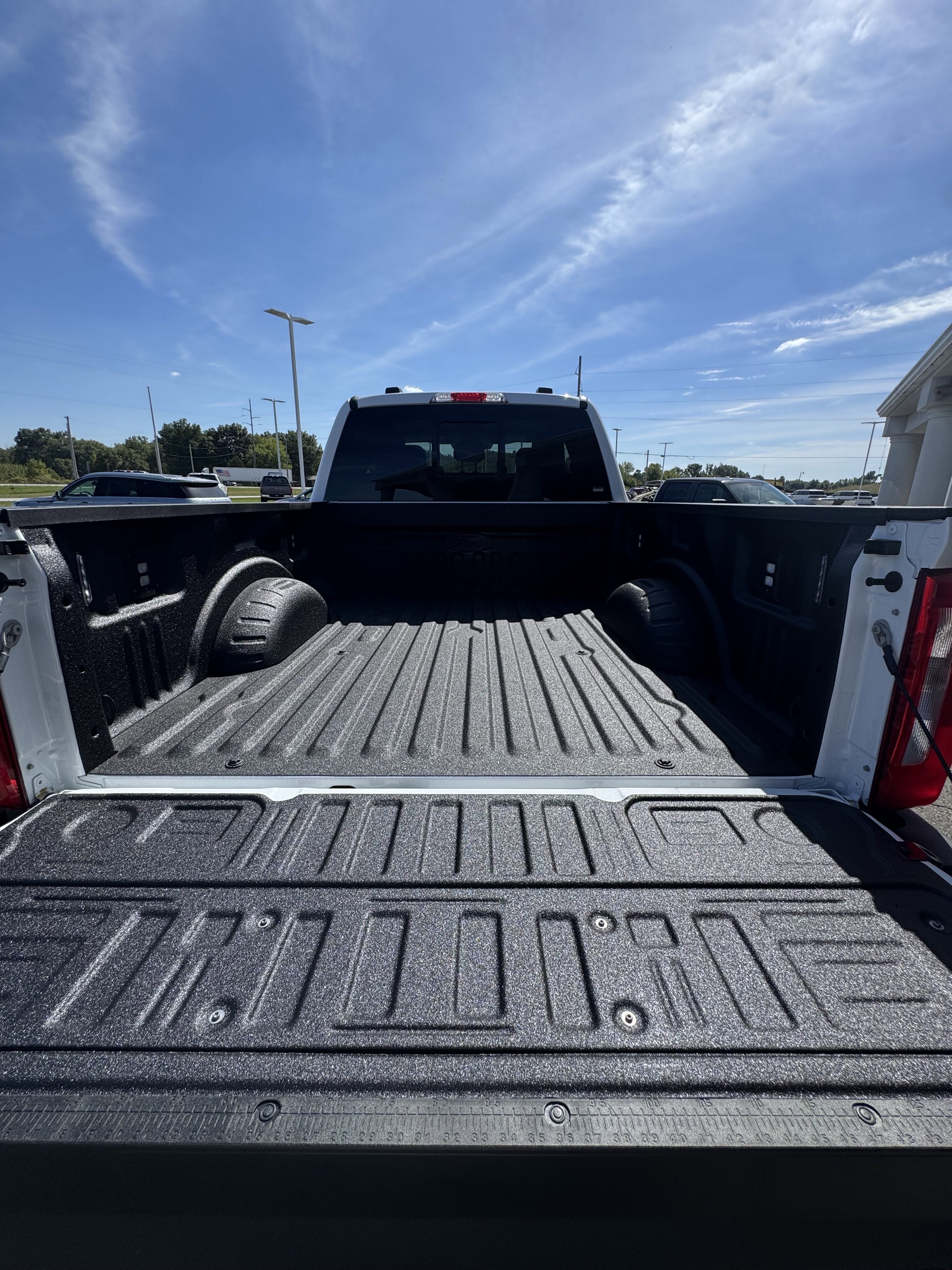 2026 Ford Super Duty F-350 SRW F-350® XL