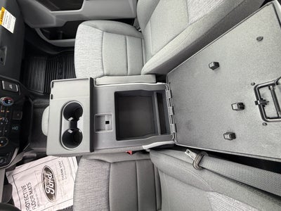 2027 Ford Super Duty F-350 SRW F-350® XLT