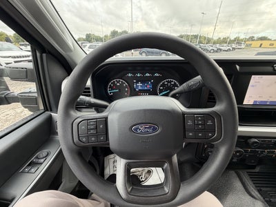 2027 Ford Super Duty F-350 SRW F-350® XLT