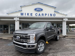 2027 Ford Super Duty F-350 SRW F-350® XLT