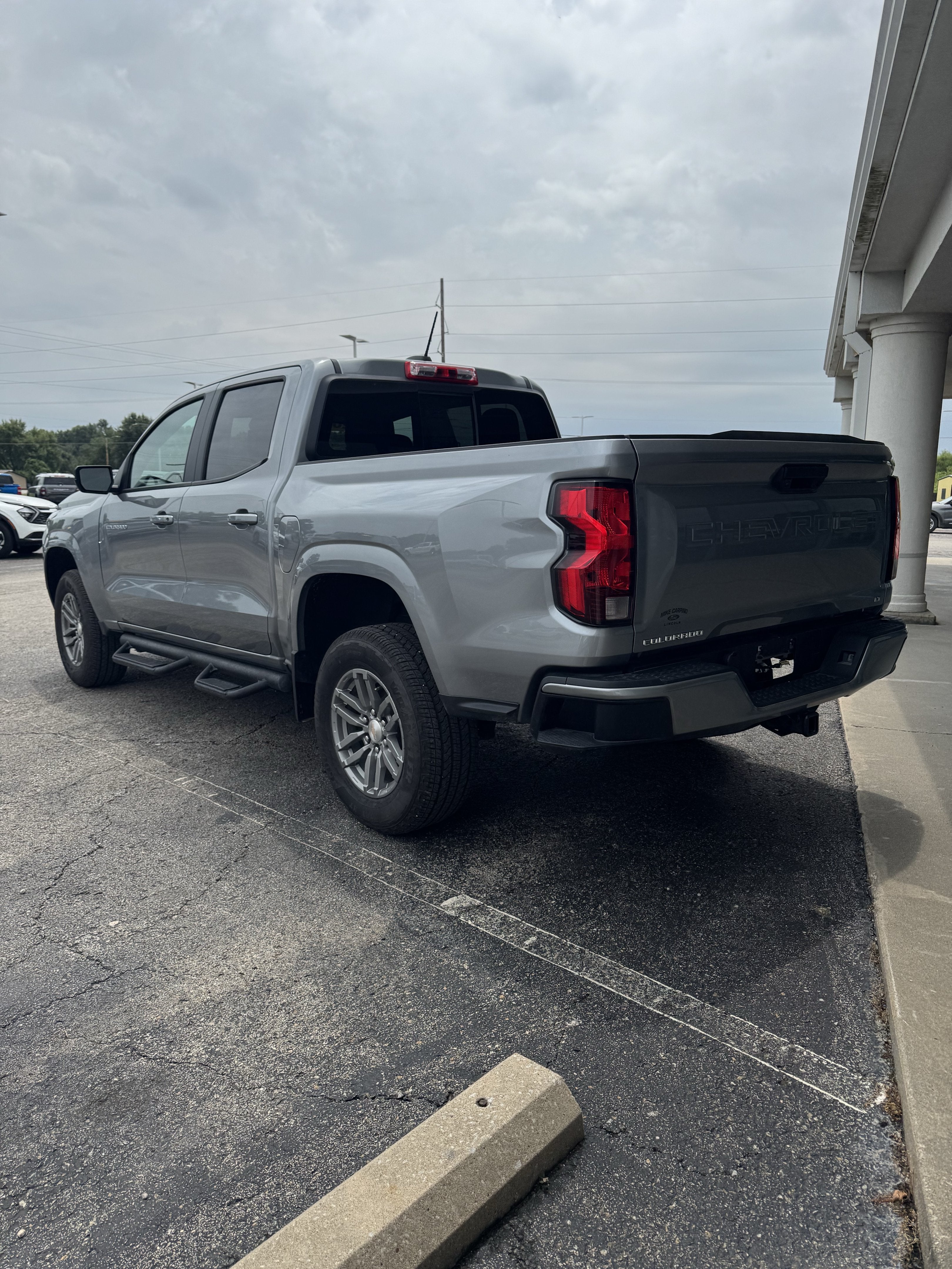 2024 Chevrolet Colorado 2WD LT