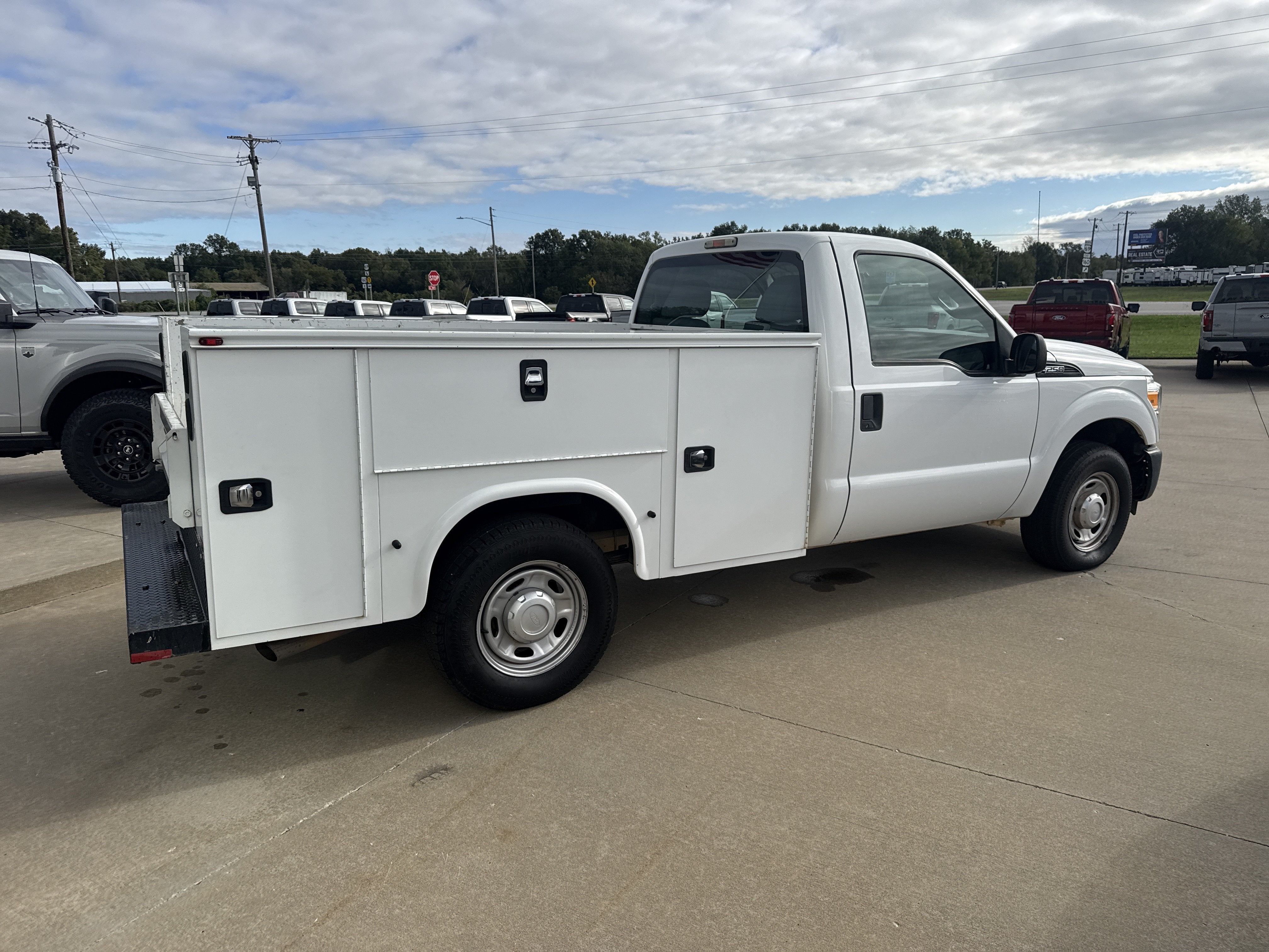 2016 Ford Super Duty F-250 SRW XL