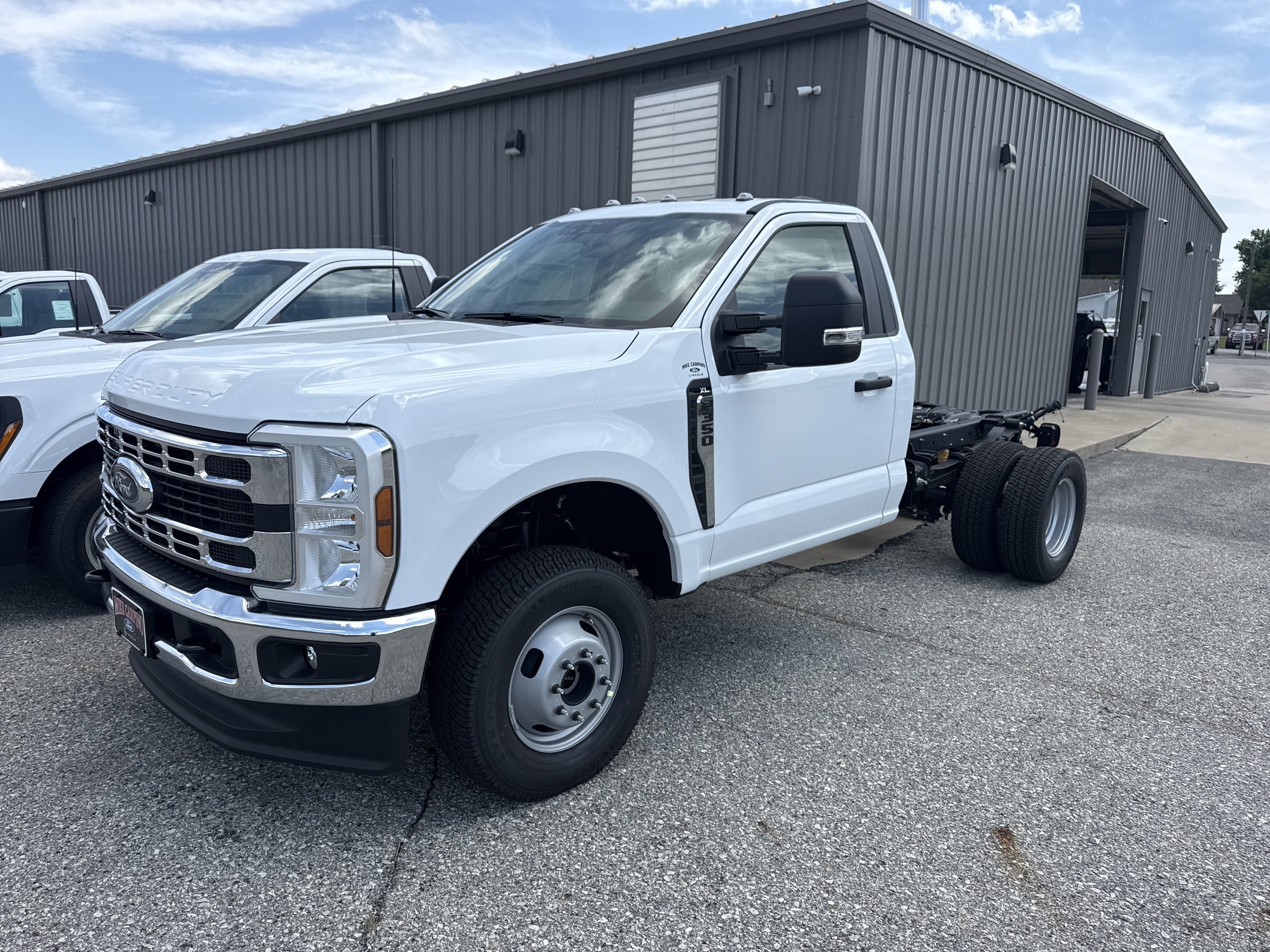 2026 Ford Super Duty F-350 DRW F-350® XL