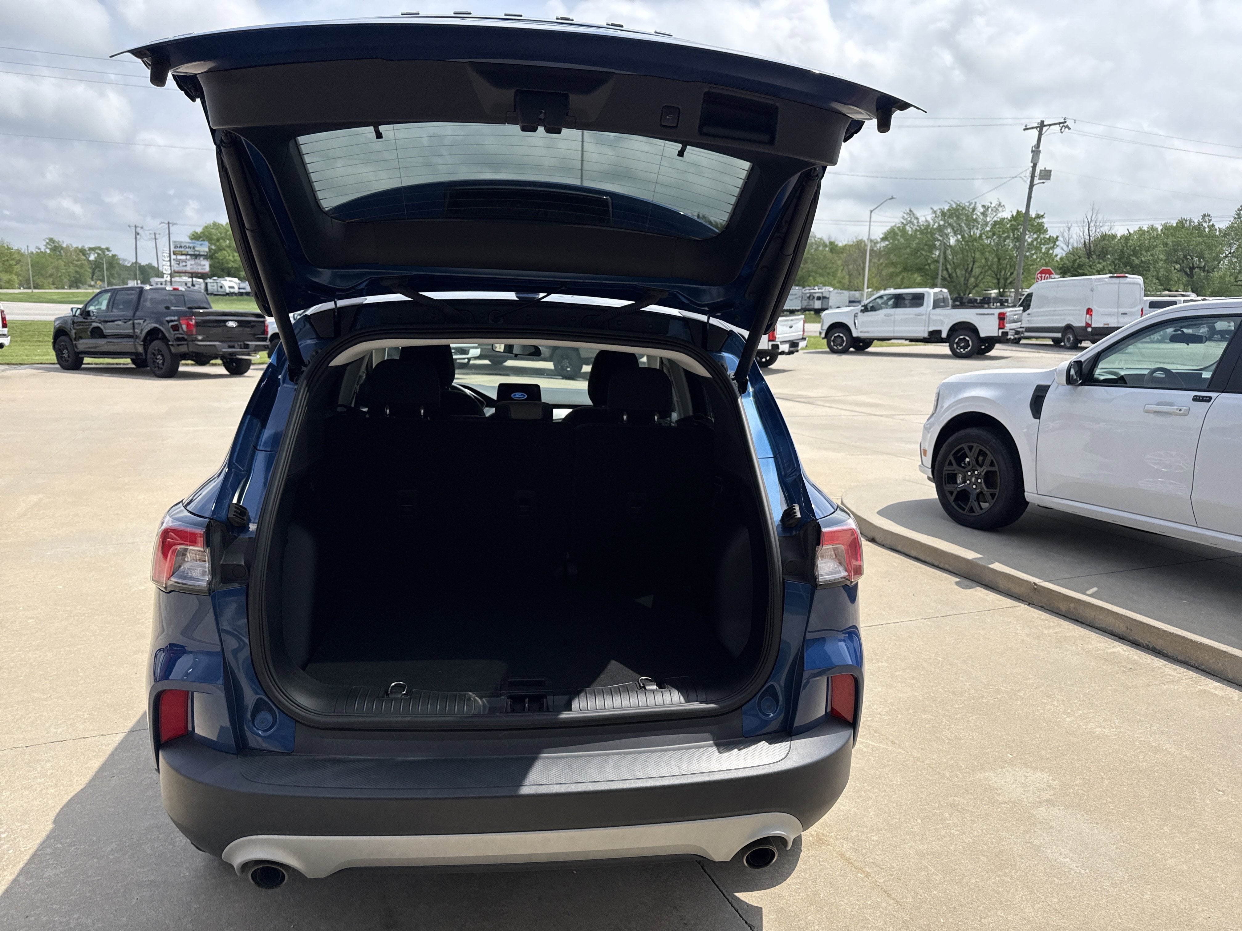 2022 Ford Escape SE