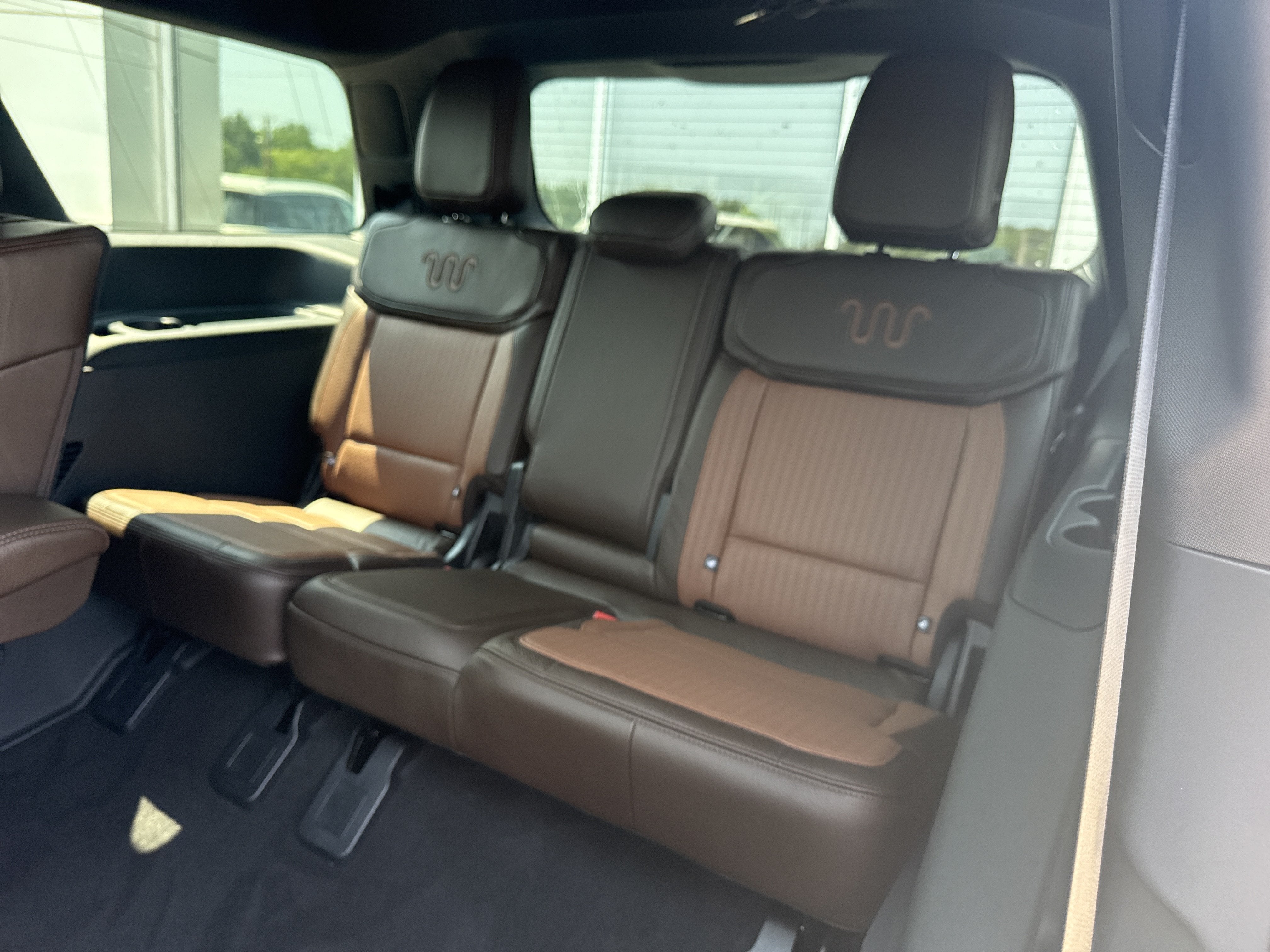 2027 Ford Expedition King Ranch