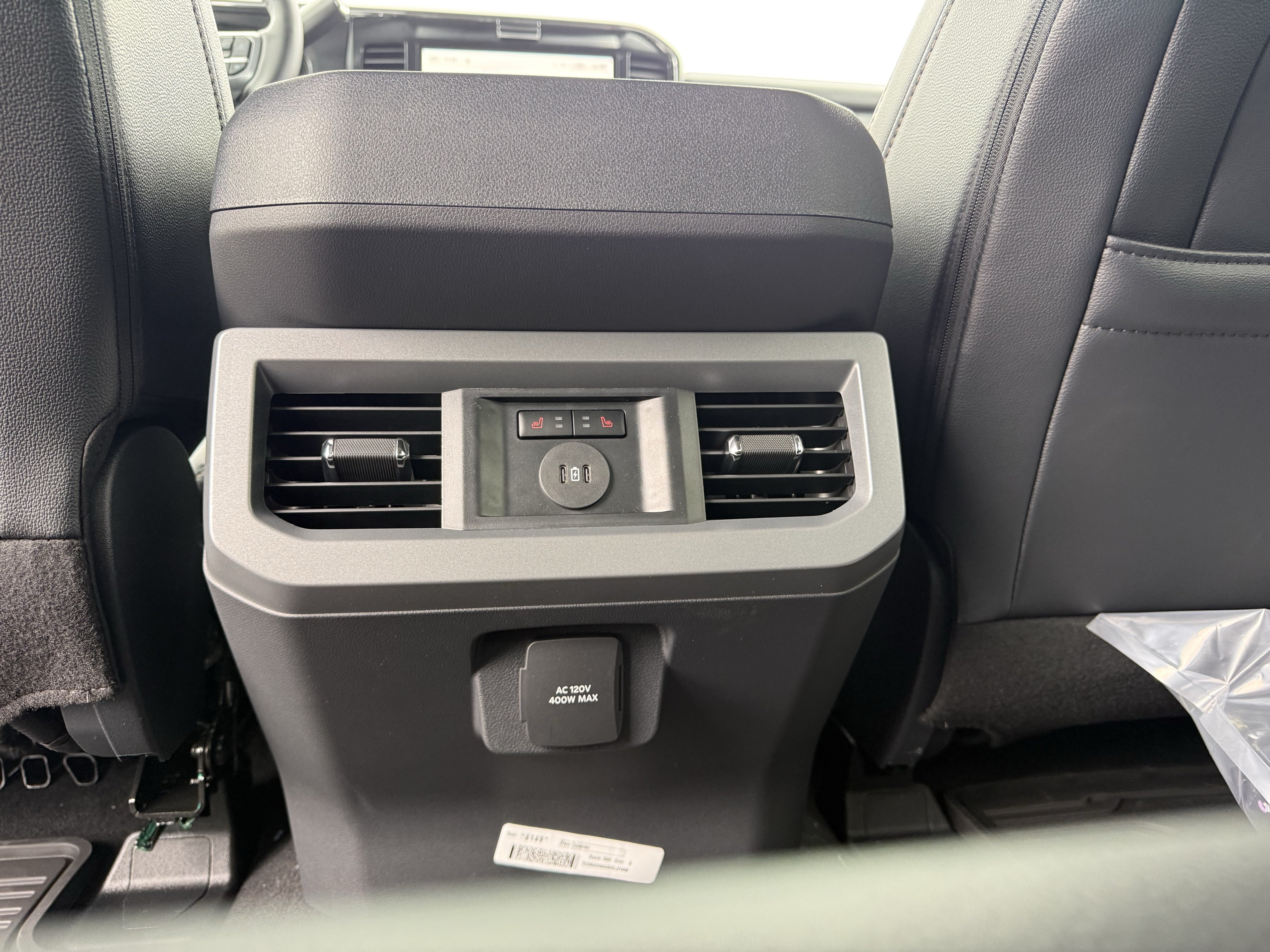 2027 Ford Super Duty F-250 SRW LARIAT
