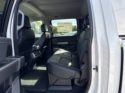 2027 Ford Super Duty F-250 SRW F-250® Lariat®
