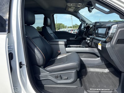 2027 Ford Super Duty F-250 SRW F-250® Lariat®