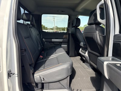 2027 Ford Super Duty F-250 SRW F-250® Lariat®