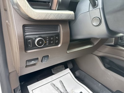 2026 Ford Super Duty F-350 SRW F-350® King Ranch®