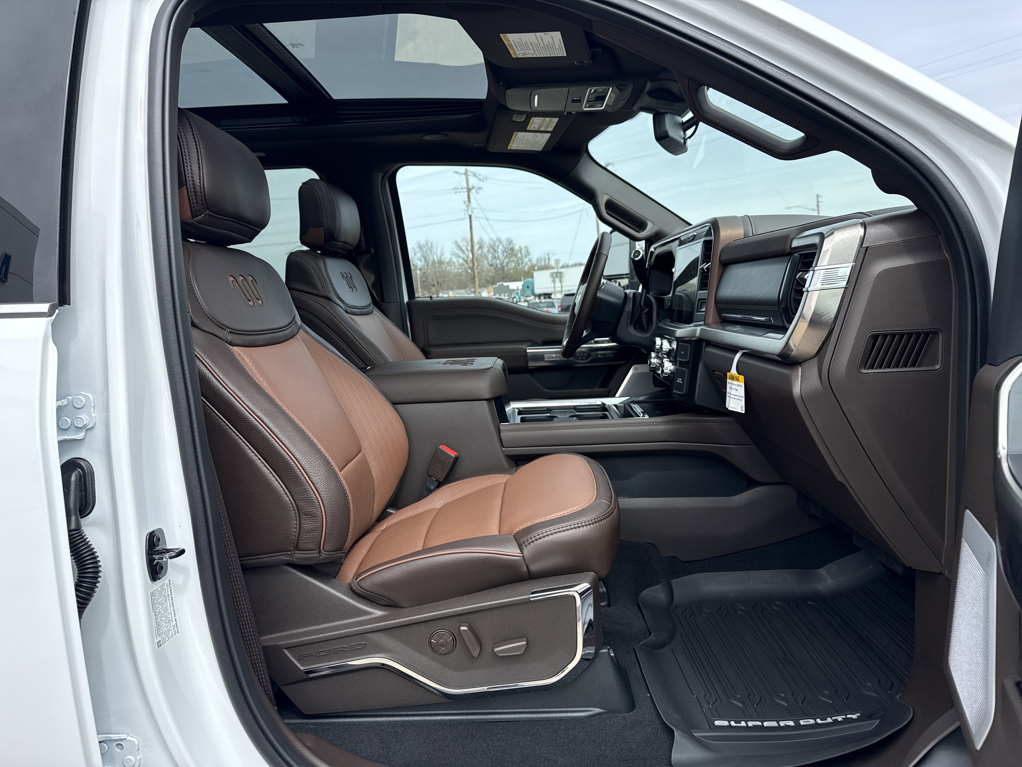 2026 Ford Super Duty F-350 SRW F-350® King Ranch®