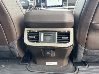 2026 Ford Super Duty F-350 SRW F-350® King Ranch®