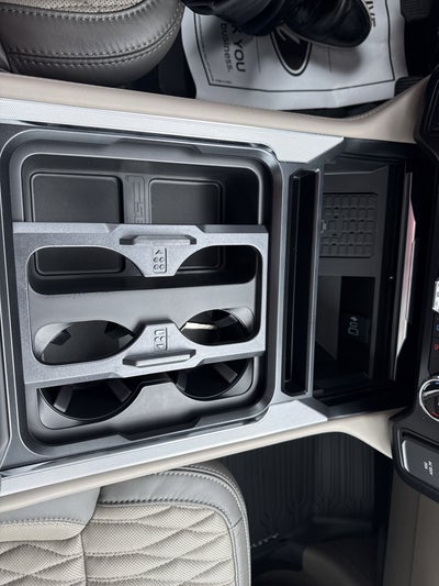 2027 Ford Super Duty F-450 DRW F-450® Platinum®