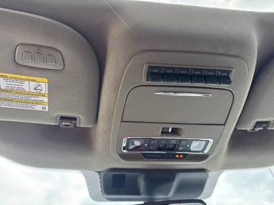2027 Ford Super Duty F-450 DRW F-450® Platinum®