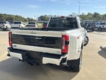 2027 Ford Super Duty F-450 DRW F-450® Platinum®