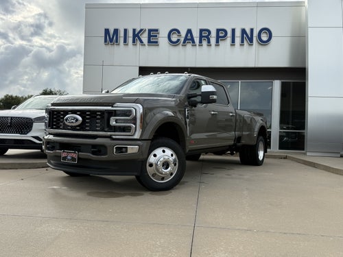 2027 Ford Super Duty F-450 DRW F-450® Platinum®