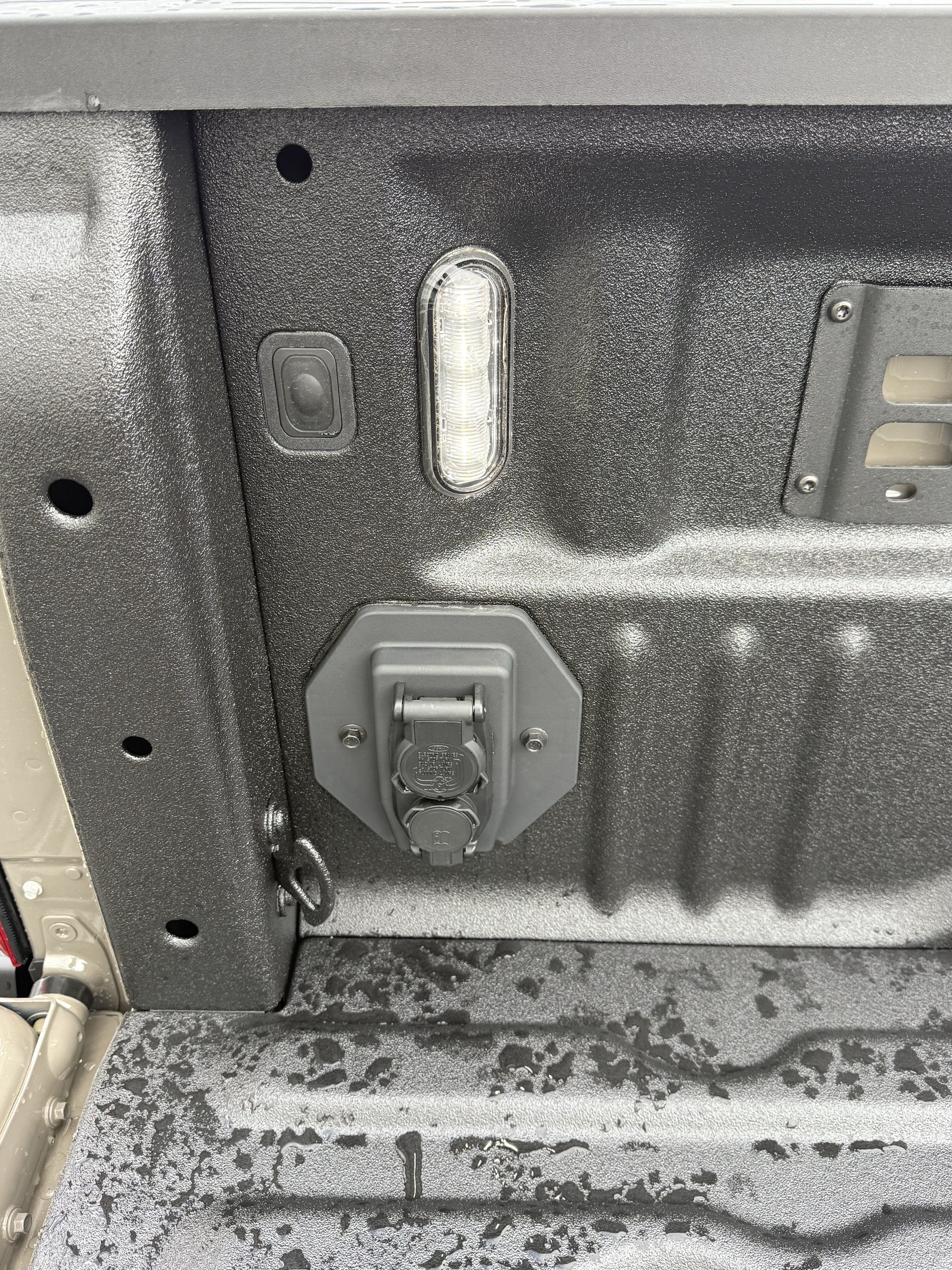 2027 Ford Super Duty F-450 DRW F-450® Platinum®