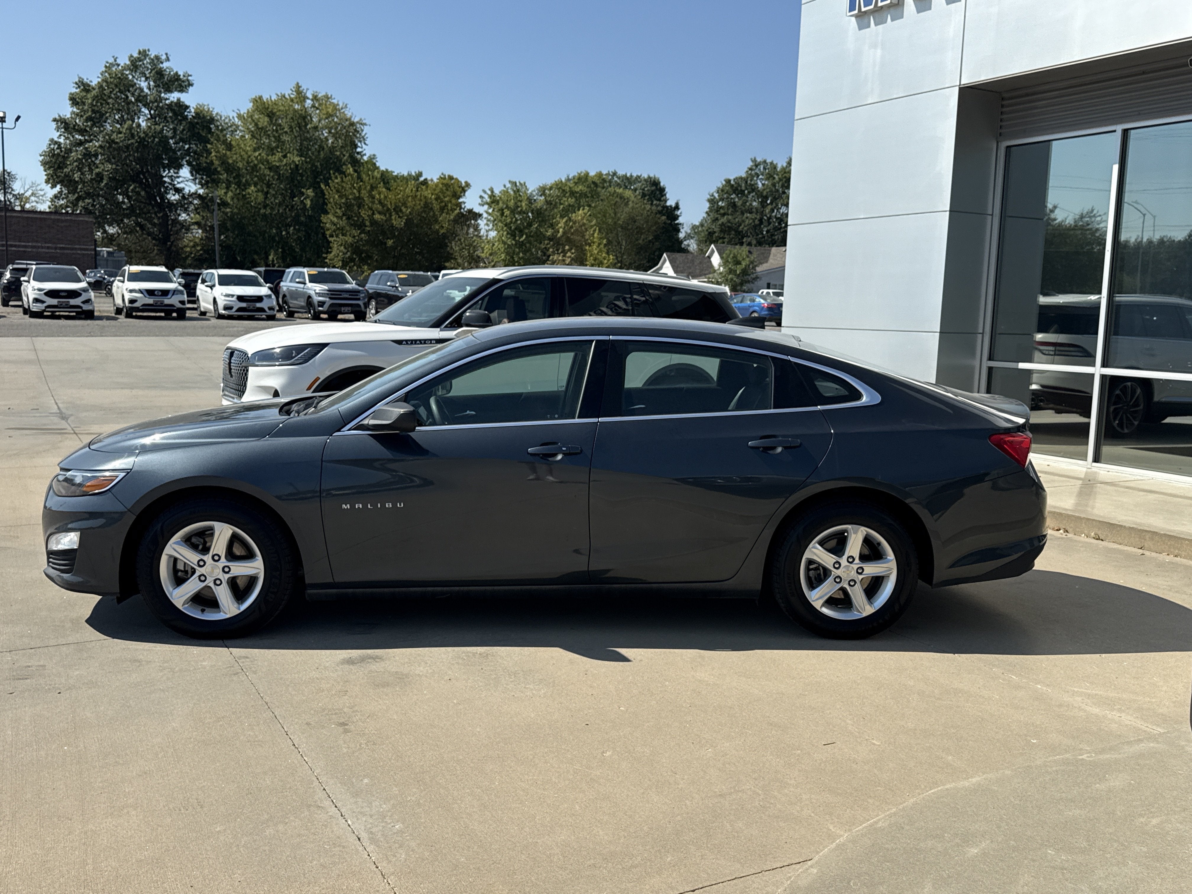 2021 Chevrolet Malibu LS