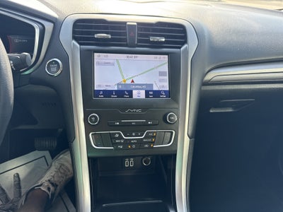 2020 Ford Fusion Hybrid SE