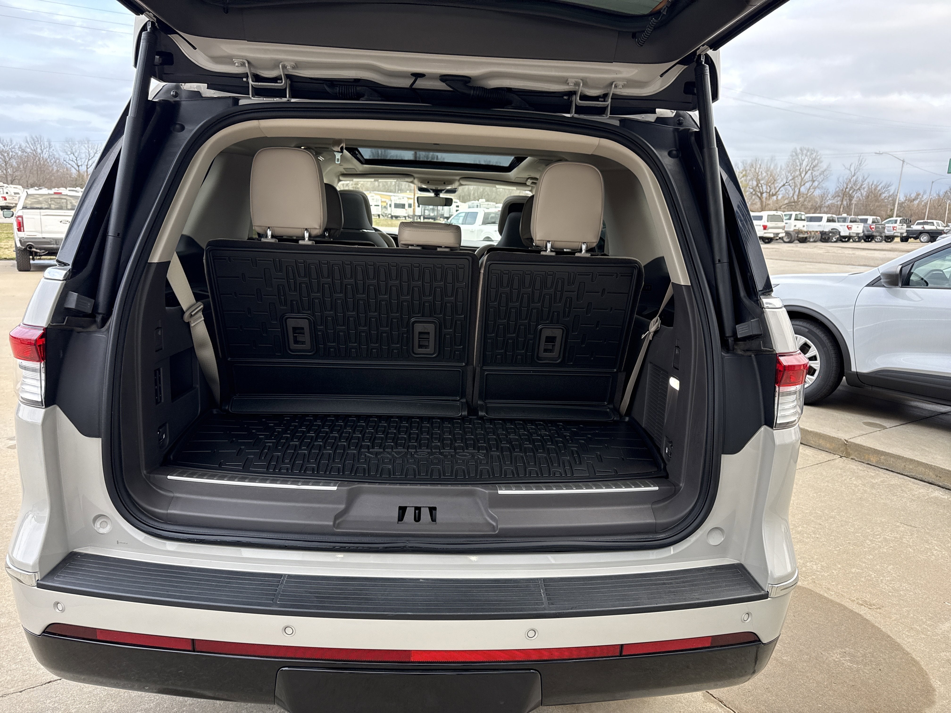 2024 Lincoln Navigator Reserve
